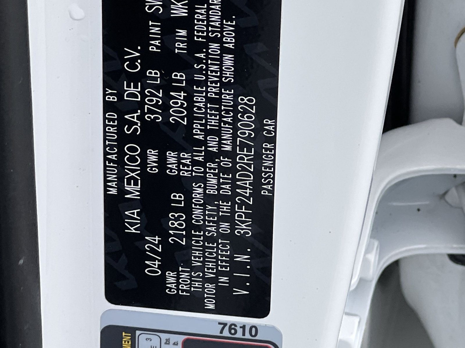 Used 2024 Kia Forte LXS FWD image 15