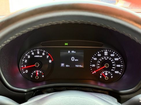 Used 2020 Kia Soul GT-Line w/ Option Group 015 FWD image 29