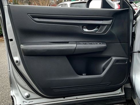 Used 2023 Honda CR-V EX image 18