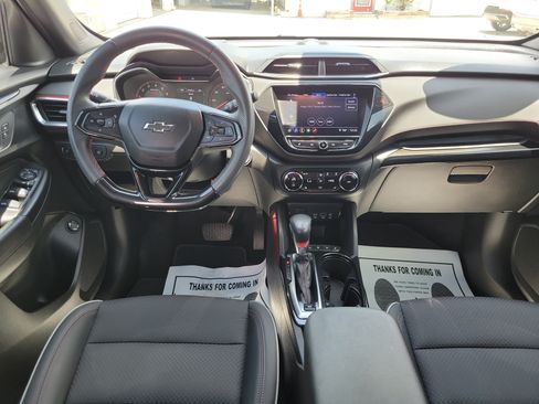 Certified 2021 Chevrolet TrailBlazer RS w/ Sun and Liftgate Package FWD image 13