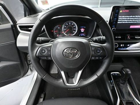 Used 2022 Toyota Corolla SE image 25
