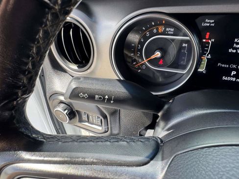 Used 2020 Jeep Wrangler Unlimited Sport AWD/4WD image 24