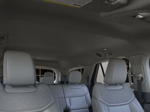 New 2026 Ford Explorer Active w/ Active Comfort Package AWD/4WD image 22