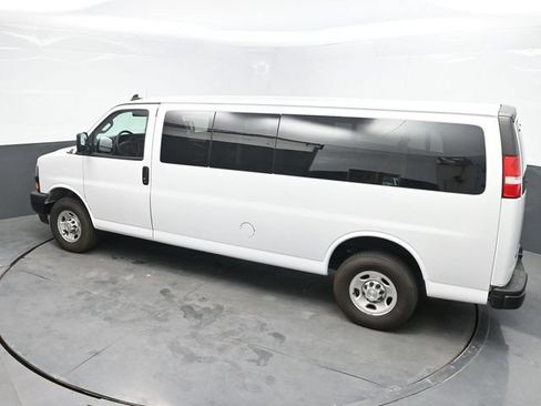 Used 2024 Chevrolet Express 3500 LS RWD image 30