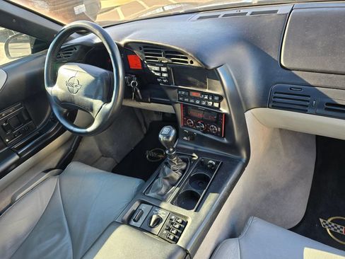 Used 1994 Chevrolet Corvette ZR1 RWD image 14