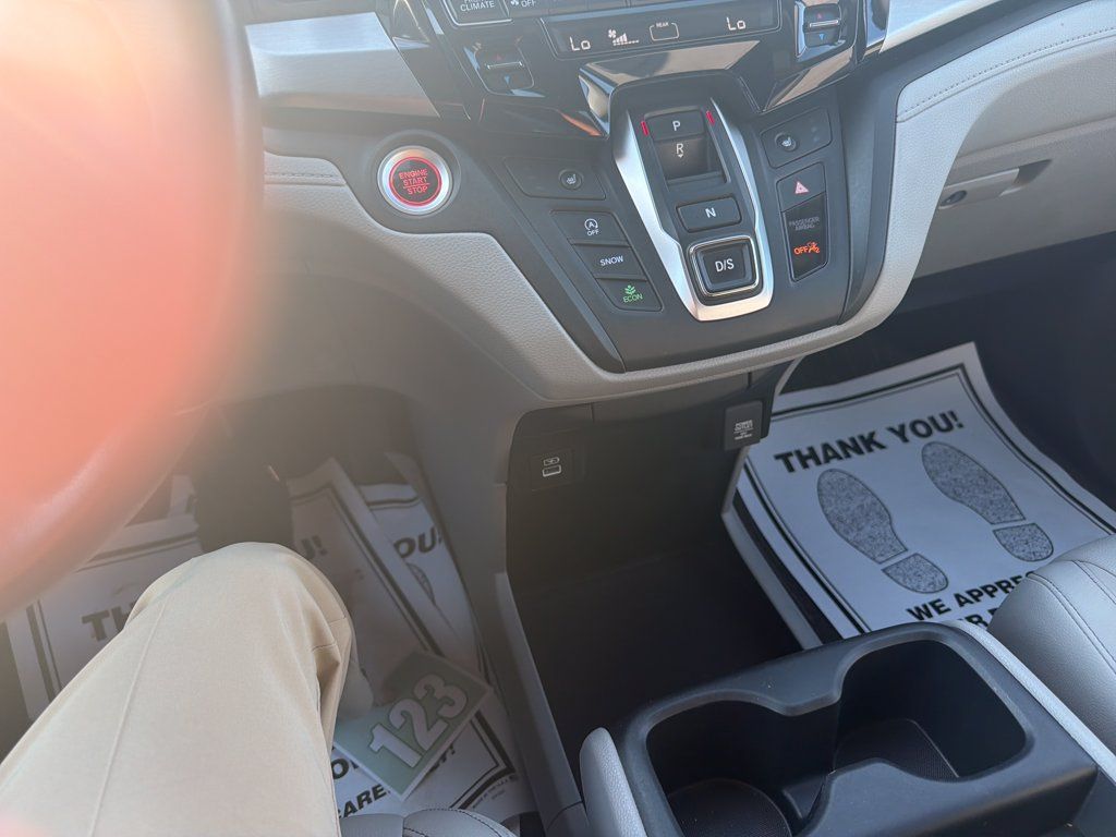 Used 2023 Honda Odyssey EX-L image 21