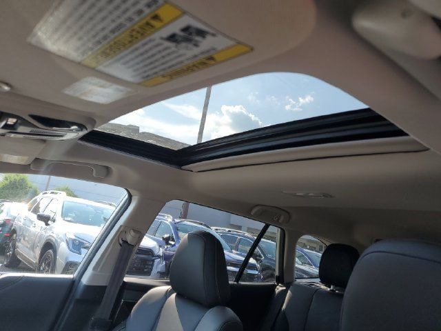 Certified 2024 Subaru Outback Onyx Edition AWD/4WD image 23