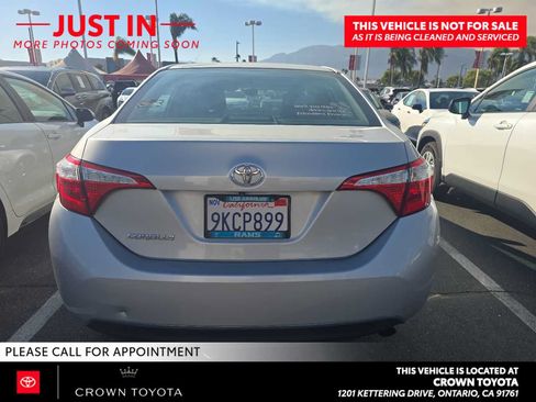 Used 2016 Toyota Corolla LE FWD image 3