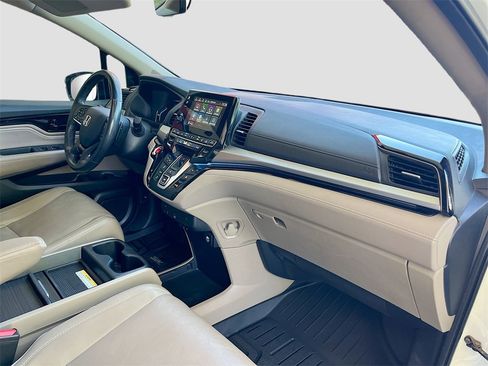 Used 2020 Honda Odyssey Elite image 32
