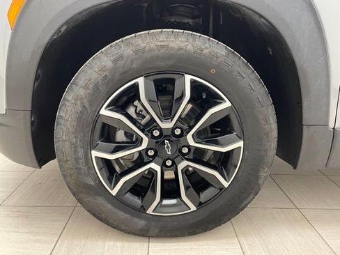 Used 2024 Chevrolet TrailBlazer ACTIV FWD image 8