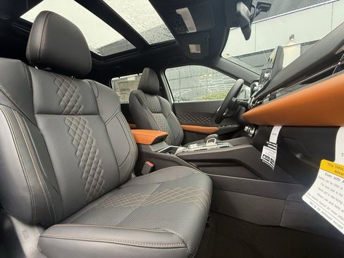 Used 2025 Mitsubishi Outlander SEL Black Edition image 28