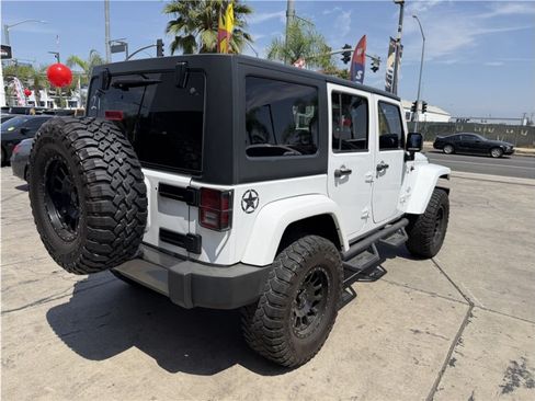 Used 2015 Jeep Wrangler Unlimited Sport AWD/4WD image 6