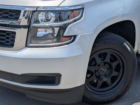 Used 2019 Chevrolet Tahoe LT RWD image 11