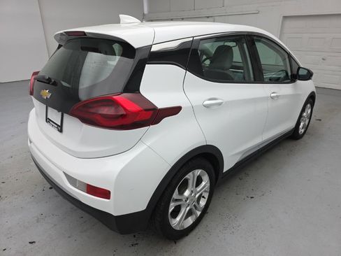 Used 2020 Chevrolet Bolt LT FWD image 8