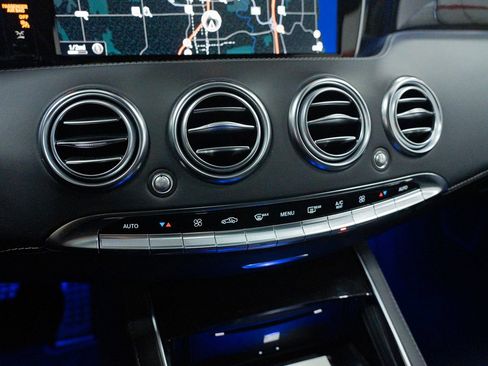 Used 2015 Mercedes-Benz S 63 AMG 4MATIC Coupe image 43