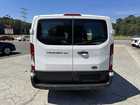 Used 2024 Ford Transit 250 Low Roof w/ Exterior Upgrade Package RWD image 9