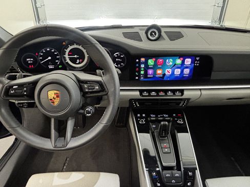Used 2024 Porsche 911 Cabriolet image 15
