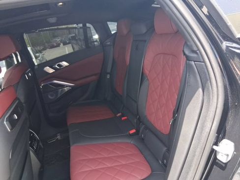Used 2025 BMW X6 M60i w/ Executive Package AWD/4WD image 17