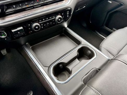 Used 2024 Chevrolet Silverado 2500 LTZ w/ LTZ Premium Package image 24