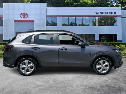 Used 2024 Honda HR-V LX image 8