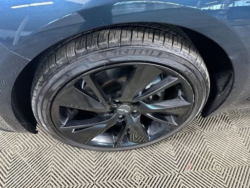 Used 2023 Genesis G70 2.0T w/ Sport Prestige Package image 10