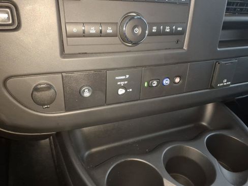 New 2025 GMC Savana 3500 Extended w/ Power Convenience Package image 13