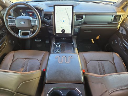 Used 2022 Ford Expedition Max King Ranch image 18