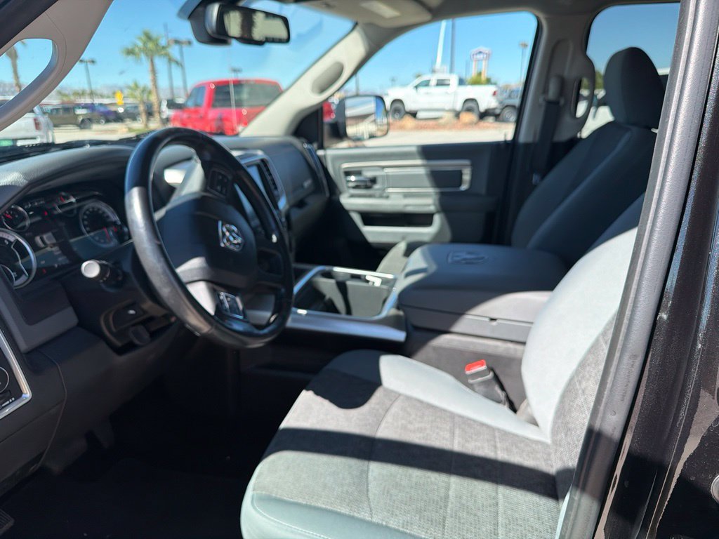 Used 2017 RAM 3500 Big Horn AWD/4WD image 5