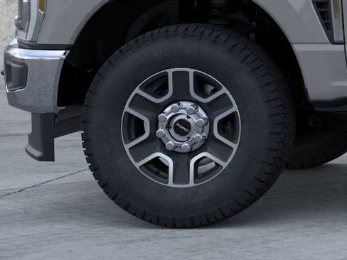 New 2026 Ford F350 Lariat image 19