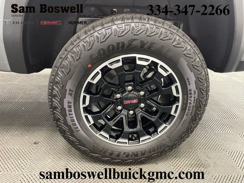 New 2026 GMC Canyon AT4 w/ Technology Plus Package AWD/4WD image 42
