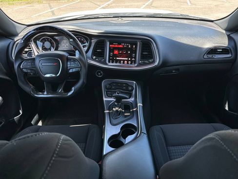 Used 2018 Dodge Challenger R/T RWD image 14