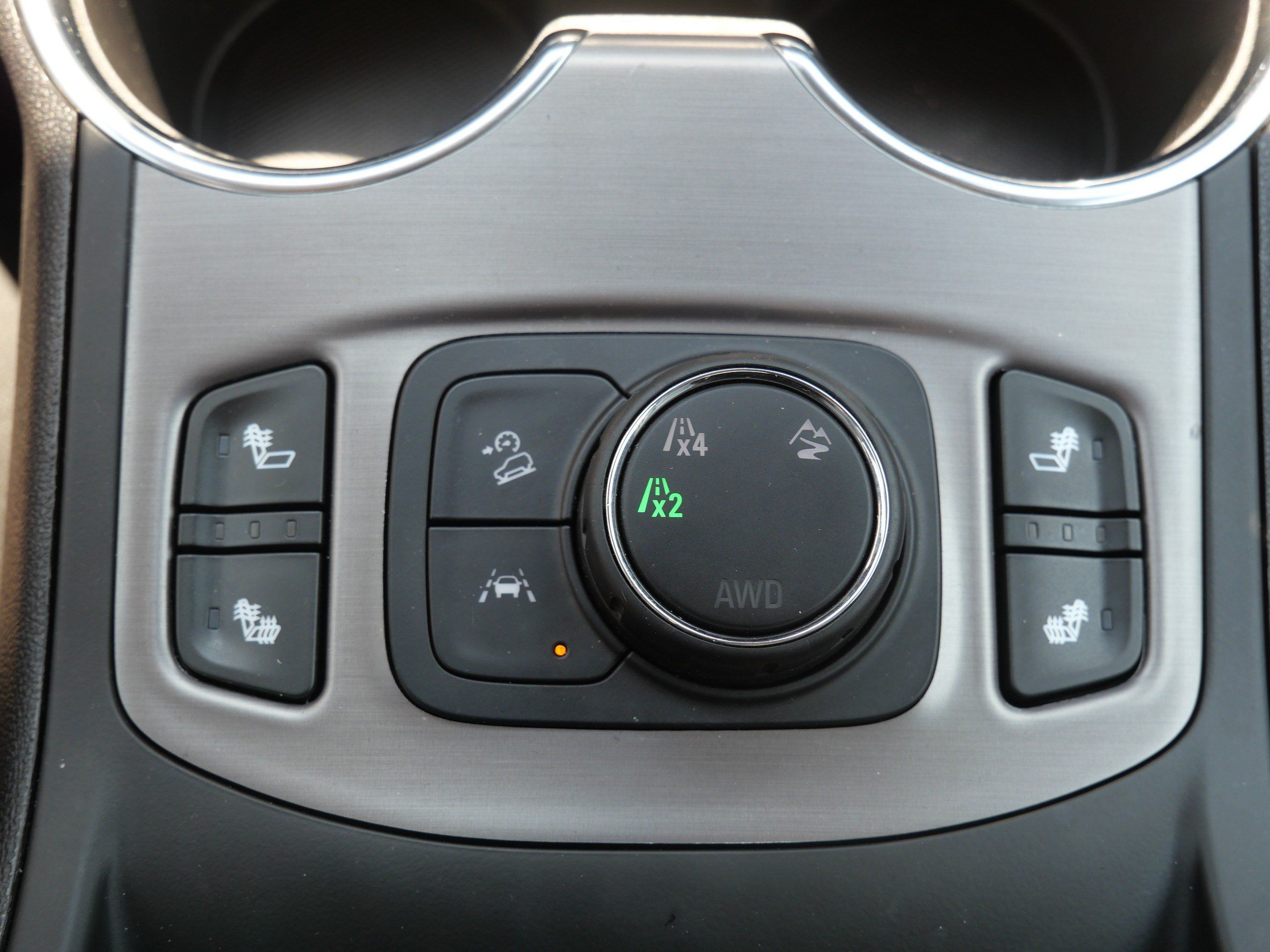 Used 2023 GMC Terrain AT4 w/ GMC Pro Grade Package AWD/4WD image 31