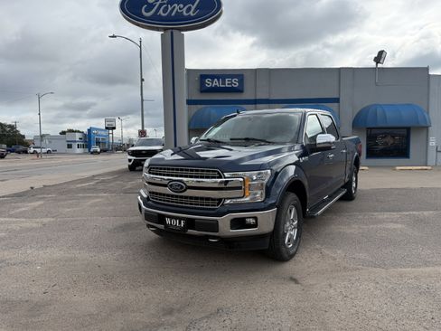 Used 2019 Ford F150 Lariat image 2
