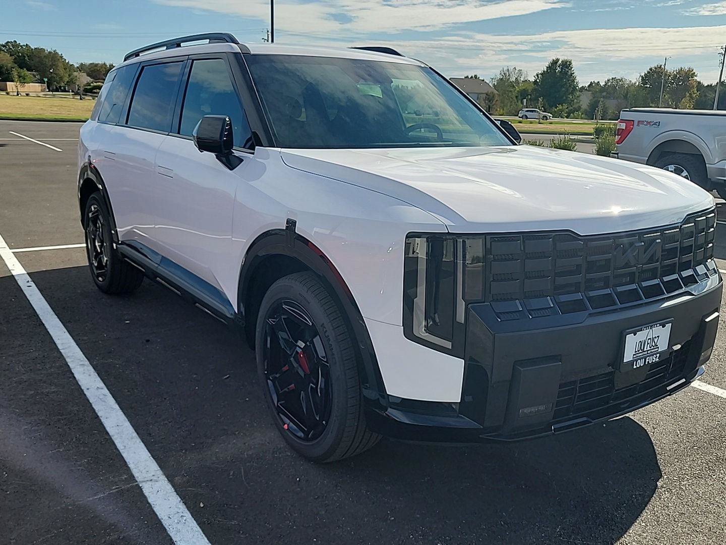 Used 2027 Kia Telluride SX Prestige X-Line AWD/4WD image 2