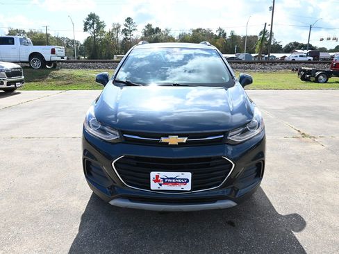 Used 2021 Chevrolet Trax LT image 9