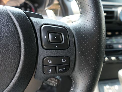 Used 2025 Lexus IS 350 F Sport RWD image 15