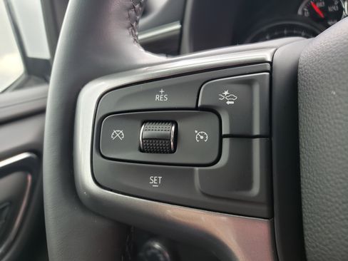 Used 2024 Chevrolet Tahoe LS RWD image 19