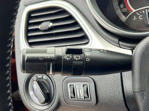 Used 2011 Dodge Journey Express image 16