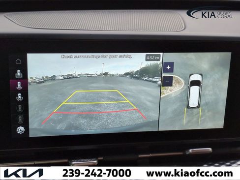 Certified 2023 Kia Carnival SX Prestige image 22