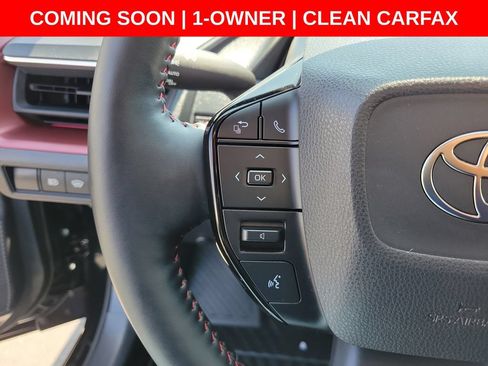Used 2026 Toyota Prius Plug-In Hybrid FWD image 28