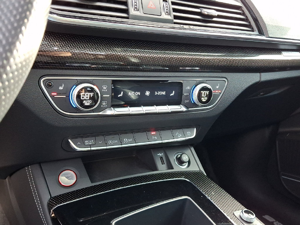 Certified 2023 Audi SQ5 Premium Plus w/ Premium Plus Package AWD/4WD image 17