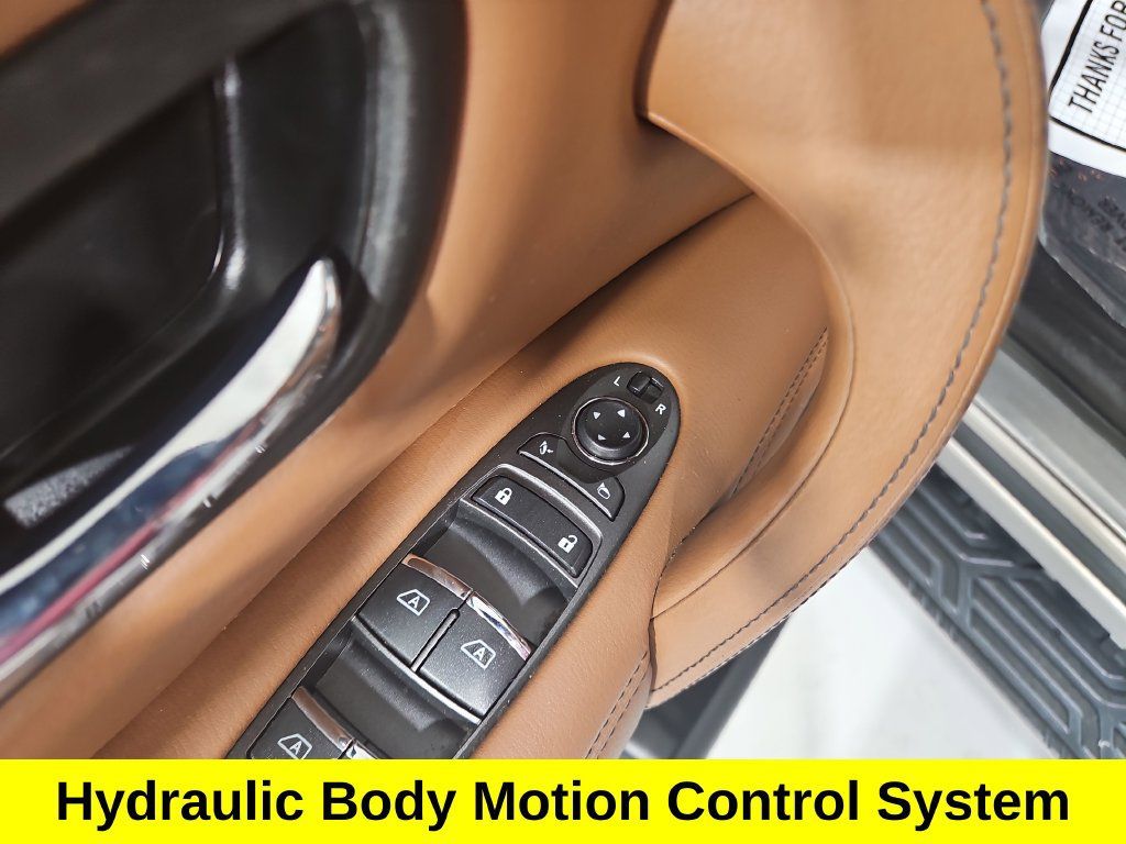 Used 2018 INFINITI QX80 4WD w/ Deluxe Technology Package image 12