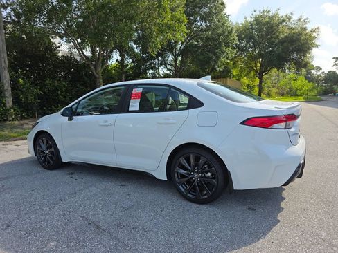 New 2026 Toyota Corolla SE FWD image 9