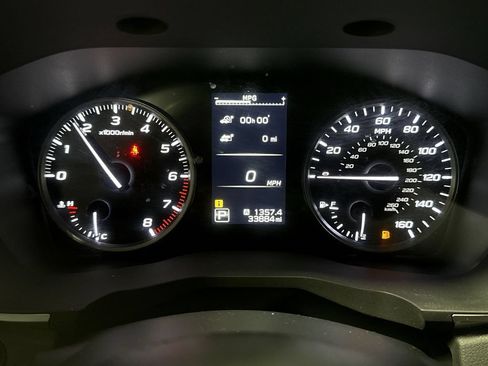 Used 2023 Subaru Ascent Premium w/ Convenience Package AWD/4WD image 12