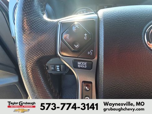 Used 2021 Toyota Tacoma TRD Sport w/ Technology Package AWD/4WD image 19