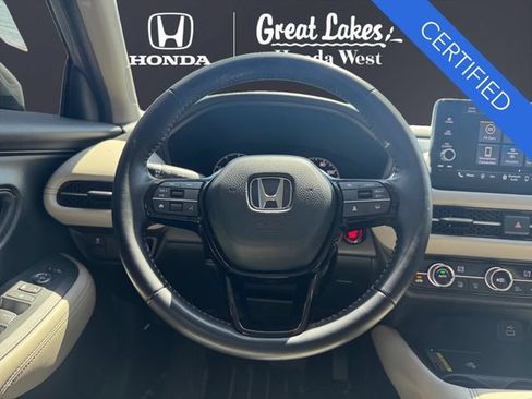 Used 2025 Honda HR-V EX-L image 12