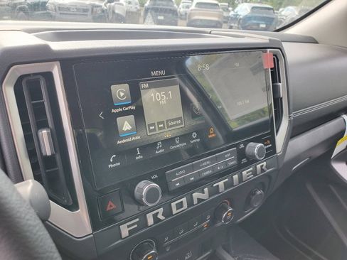 New 2025 Nissan Frontier SV AWD/4WD image 25