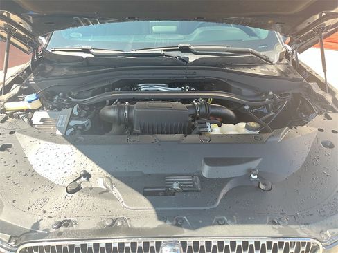 Used 2023 Lincoln Aviator Reserve image 34