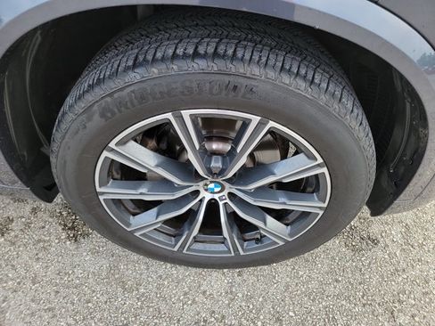 Used 2019 BMW X5 xDrive40i w/ M Sport Package AWD/4WD image 10