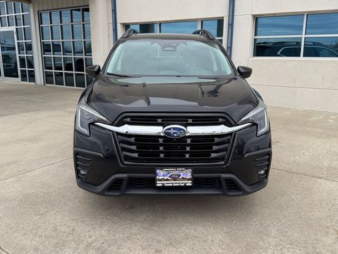 Used 2024 Subaru Ascent Limited w/ Technology Package AWD/4WD image 11